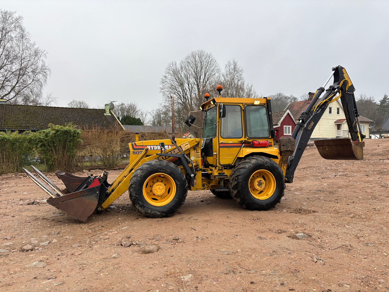 Hydrema 807S - حفار متعدد الاستخدام: صور 1 Hydrema 807S - حفار متعدد الاستخدام: صور 1