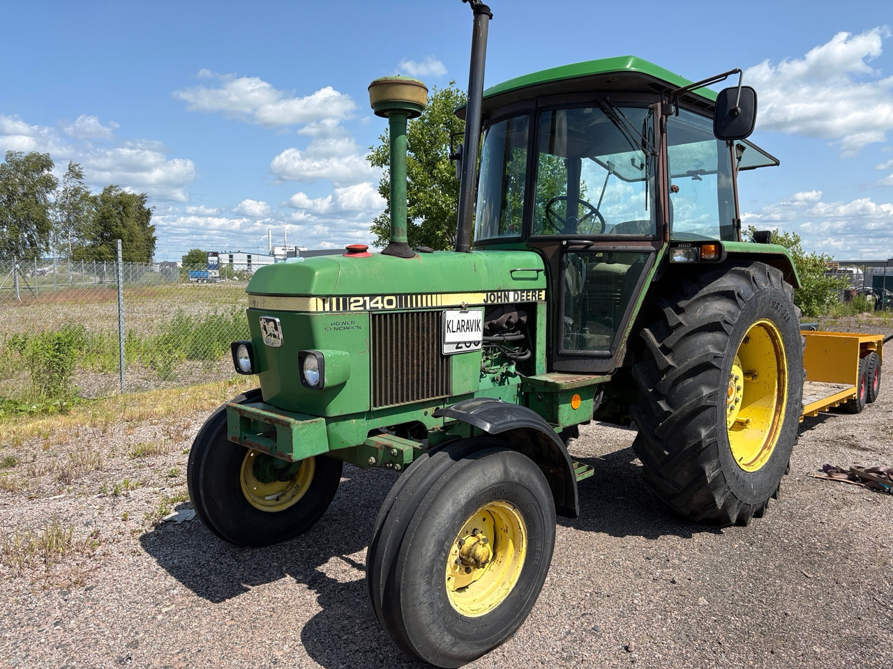 John Deere 2140 - جرار: صور 1 John Deere 2140 - جرار: صور 1