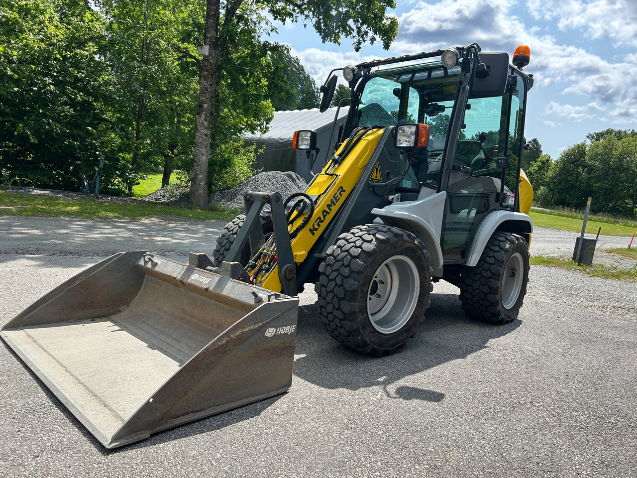 Kramer 5035 - اللودر بعجل: صور 1 Kramer 5035 - اللودر بعجل: صور 1