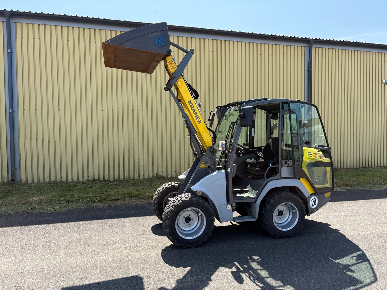 Kramer 5040 - اللودر بعجل: صور 1 Kramer 5040 - اللودر بعجل: صور 1