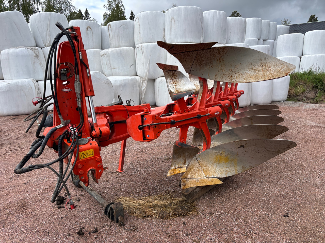 Kuhn Vari-Master 123 - محراث: صور 1 Kuhn Vari-Master 123 - محراث: صور 1