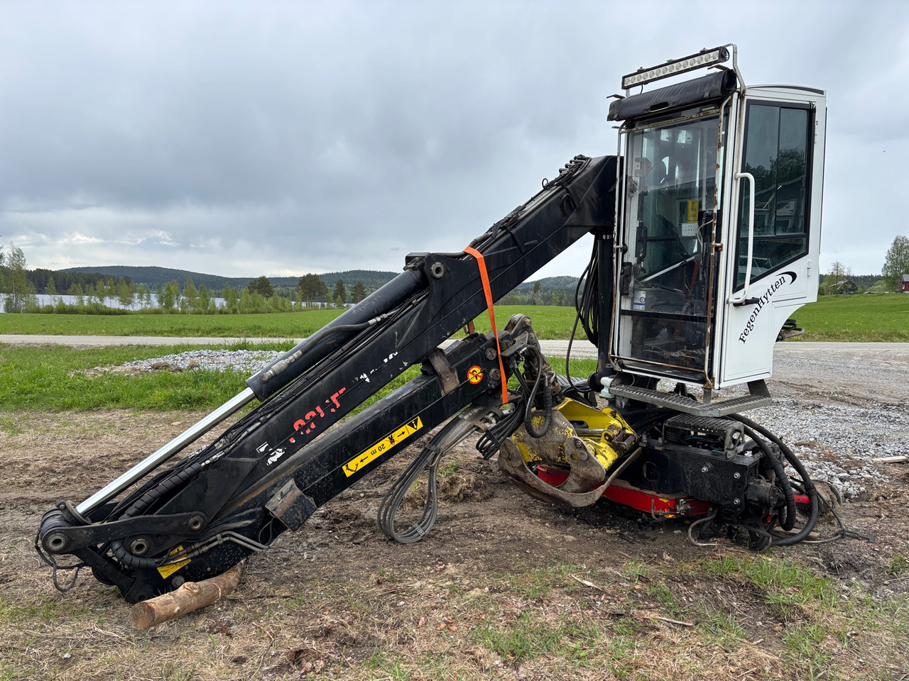 Loglift F108ST 96 - ونش كرين: صور 1 Loglift F108ST 96 - ونش كرين: صور 1