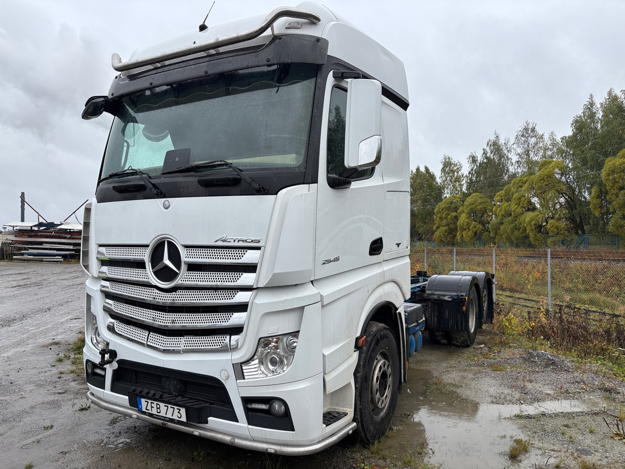 Mercedes Actros - الشاسيه شاحنة: صور 1 Mercedes Actros - الشاسيه شاحنة: صور 1