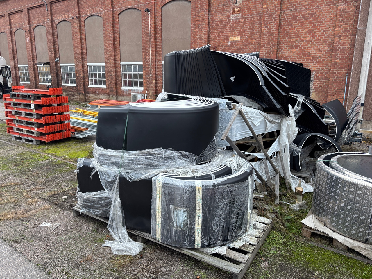 Parlok 102240 - درابزين - شاحنة: صور 1 Parlok 102240 - درابزين - شاحنة: صور 1