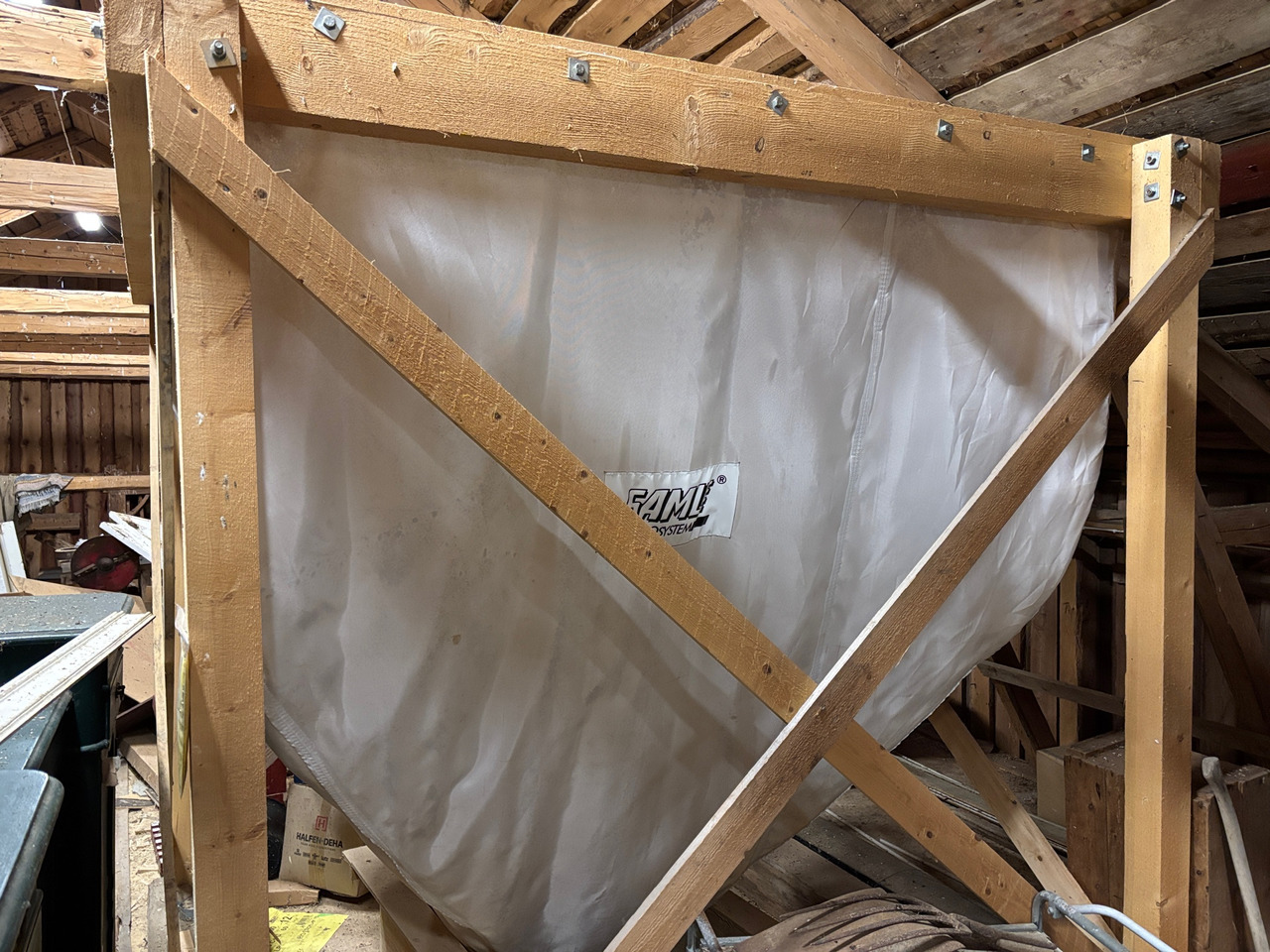 Samlesilo - المعدات لتربية الماشية: صور 1 Samlesilo - المعدات لتربية الماشية: صور 1