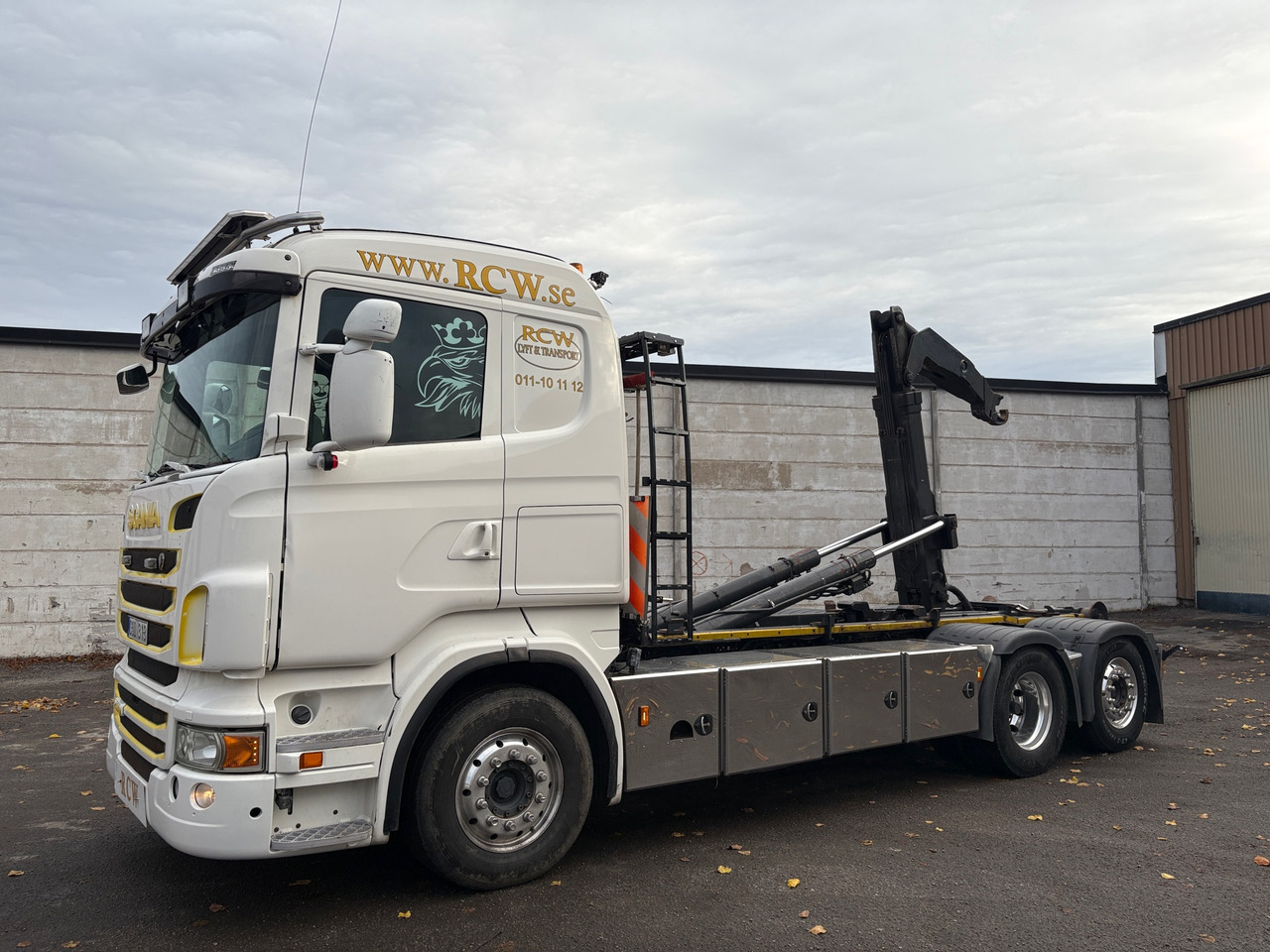 Scania R440 - شاحنة ذات الخطاف: صور 1 Scania R440 - شاحنة ذات الخطاف: صور 1