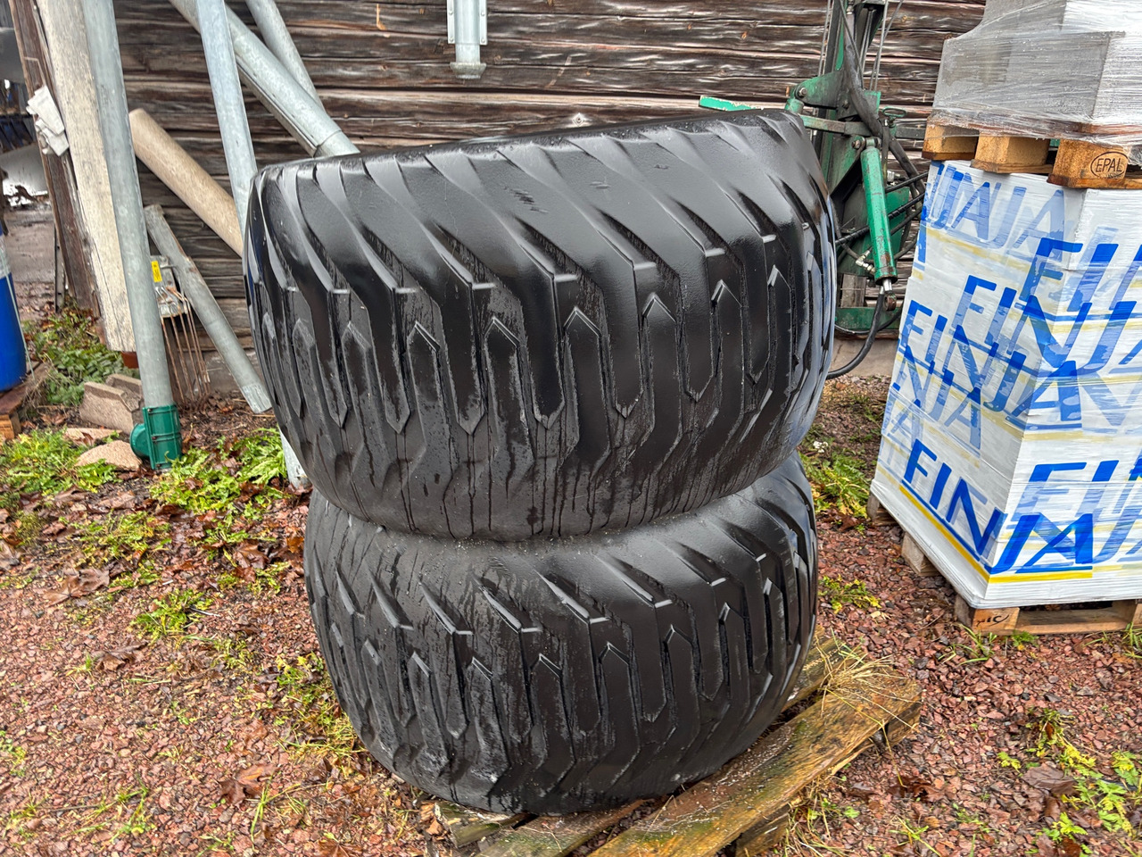 Trelleborg Twin 404 - الإطارات - الآلات والماكينات الزراعية: صور 1 Trelleborg Twin 404 - الإطارات - الآلات والماكينات الزراعية: صور 1