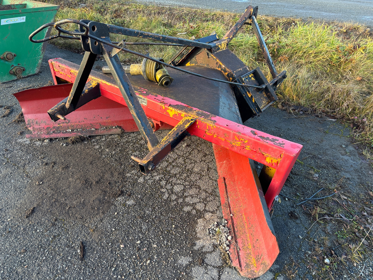 Tuiskulan rautarakenne - منفاخ الثلوج: صور 1 Tuiskulan rautarakenne - منفاخ الثلوج: صور 1