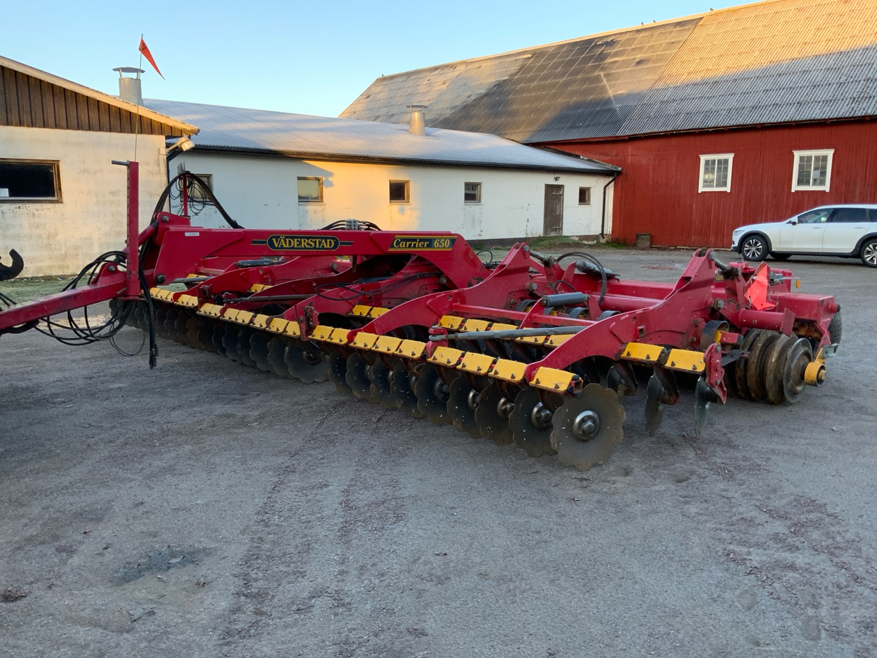 Väderstad Carrier 650 - ال معدات حراثه: صور 1 Väderstad Carrier 650 - ال معدات حراثه: صور 1