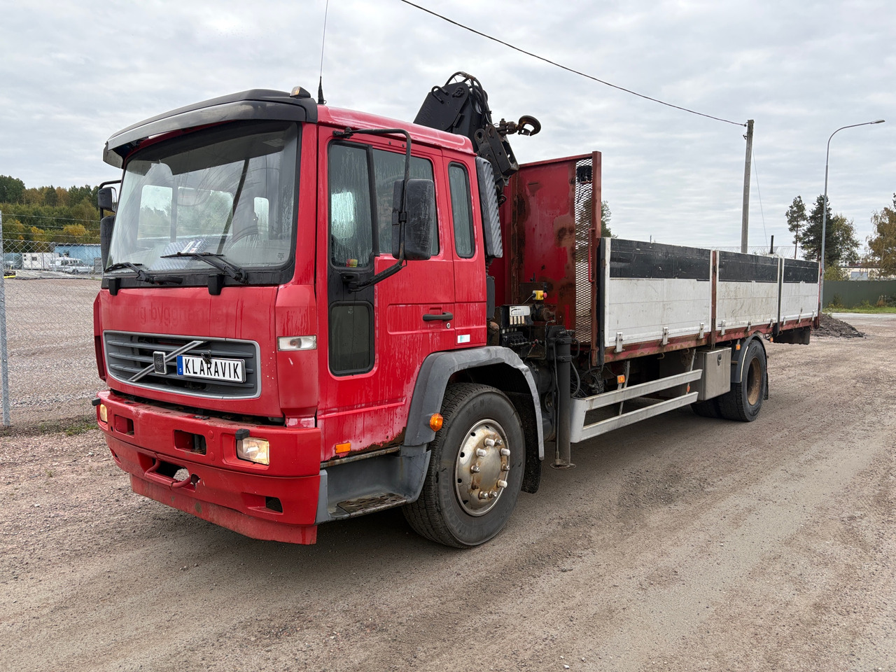 Volvo FL 618 - شاحنات مسطحة, شاحنة كرين: صور 1 Volvo FL 618 - شاحنات مسطحة, شاحنة كرين: صور 1