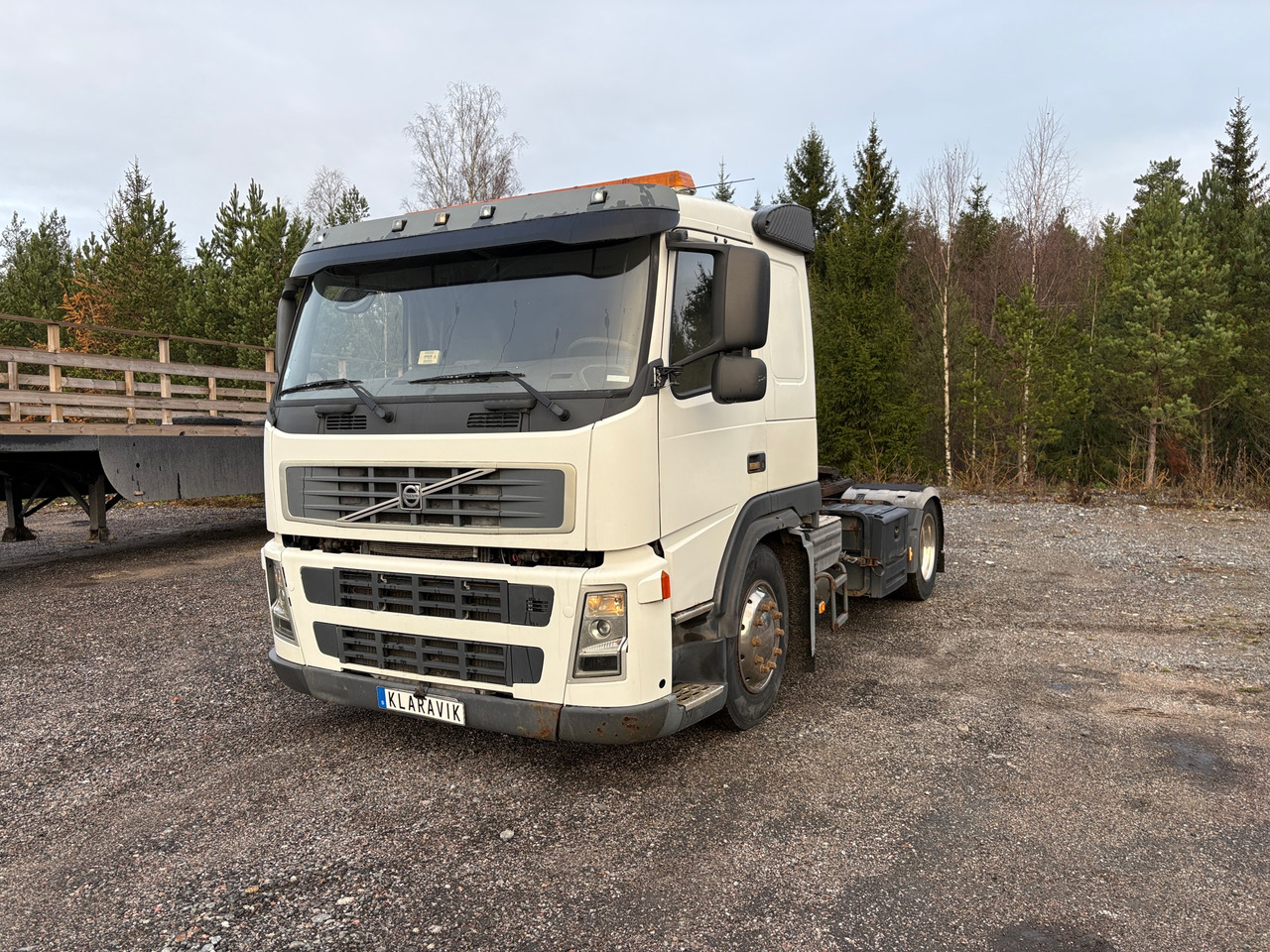 Volvo FM 9 - شاحنة: صور 1 Volvo FM 9 - شاحنة: صور 1