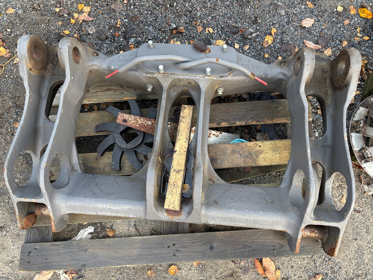 Volvo L60H - معدات البناء: صور 1 Volvo L60H - معدات البناء: صور 1