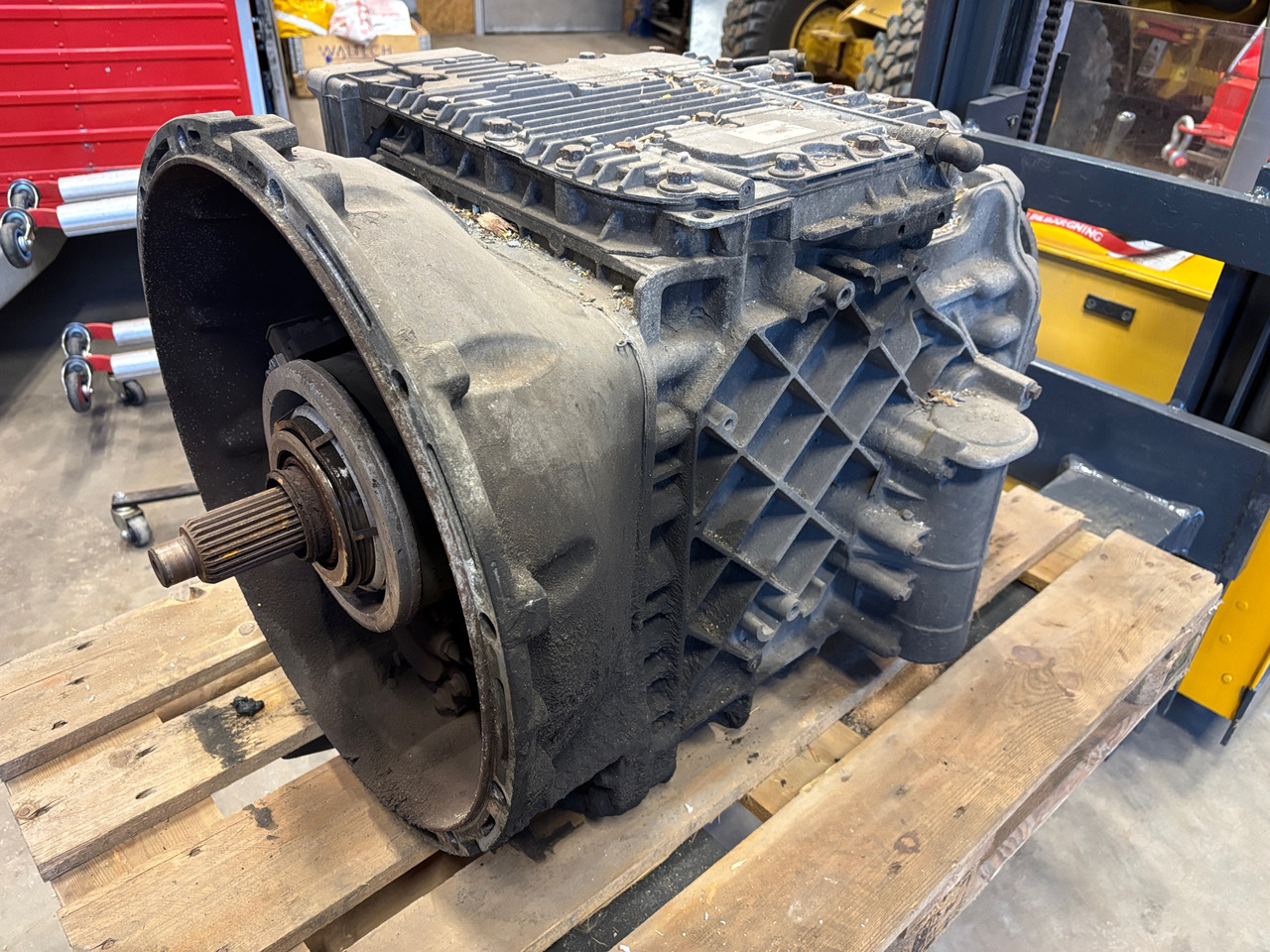 Volvo - علبة التروس - شاحنة: صور 1 Volvo - علبة التروس - شاحنة: صور 1