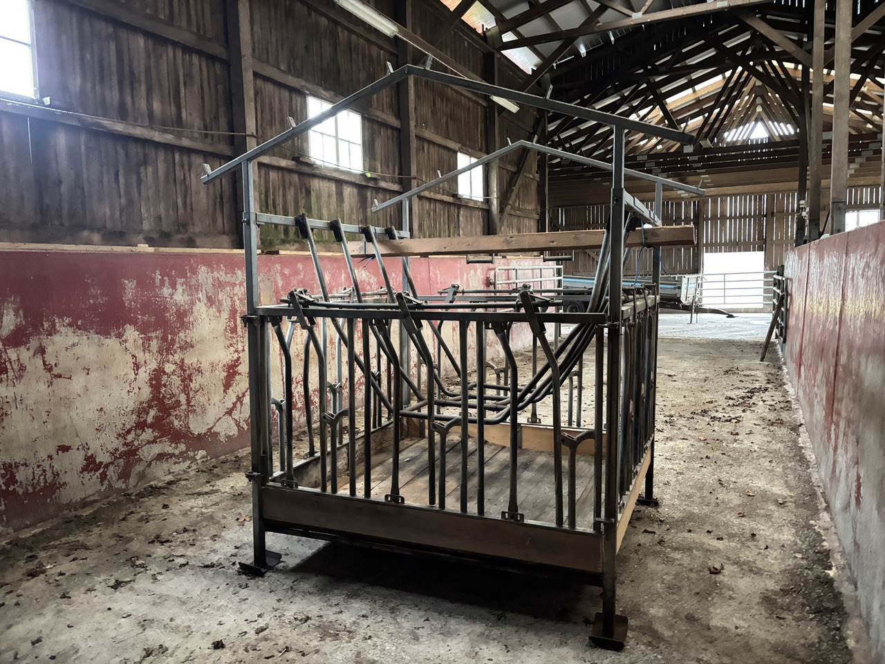 Ydre-grinden - المعدات لتربية الماشية: صور 1 Ydre-grinden - المعدات لتربية الماشية: صور 1