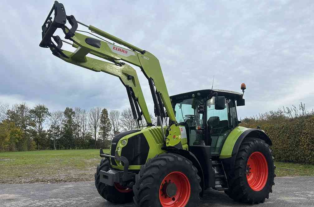Claas Arion 640 cis, lucht, frontlader - جرار: صور 1 Claas Arion 640 cis, lucht, frontlader - جرار: صور 1