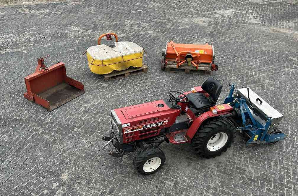 Shibaura sp 1840 - جرار: صور 1 Shibaura sp 1840 - جرار: صور 1