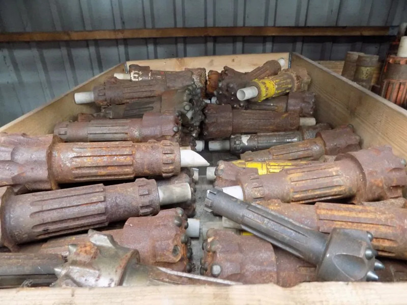 Atlas-Copco boorkroon drilling bitt - آلة حفر: صور 5 Atlas-Copco boorkroon drilling bitt - آلة حفر: صور 5