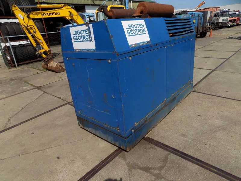Bredenoord Bredenoord BRDE 60 KVA deutz F6L 913 - مجموعة المولدات: صور 4 Bredenoord Bredenoord BRDE 60 KVA deutz F6L 913 - مجموعة المولدات: صور 4