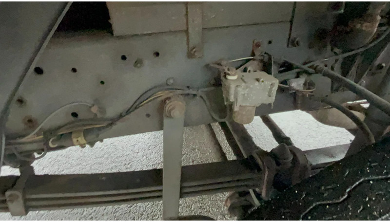 شاحنة جرار DAF 2500 Daf 2500 TI chassis: صور 10