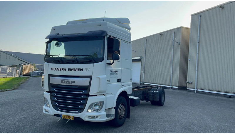 DAF XF 440 Daf XF106 Chassis cabine clean euro6 - الشاسيه شاحنة: صور 3 DAF XF 440 Daf XF106 Chassis cabine clean euro6 - الشاسيه شاحنة: صور 3
