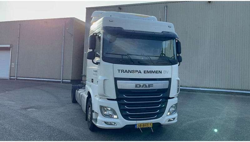 DAF XF 440 Daf XF106 Chassis cabine clean euro6 - الشاسيه شاحنة: صور 1 DAF XF 440 Daf XF106 Chassis cabine clean euro6 - الشاسيه شاحنة: صور 1