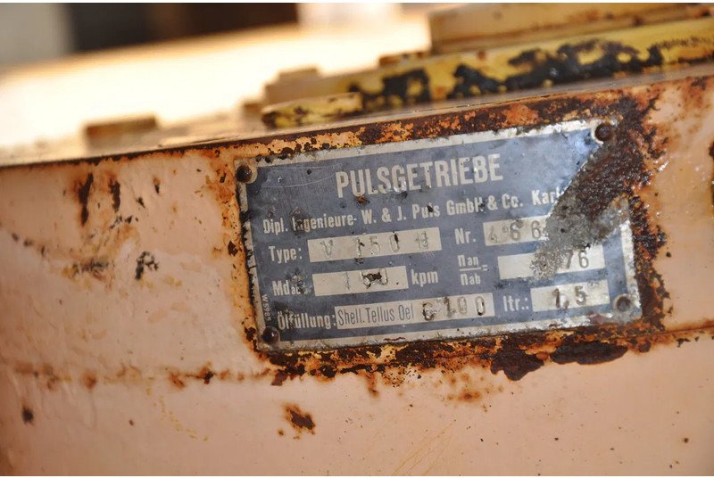Diversen Celler Machinen fabrik CM Celler Machinenfabrik 331/1 - مضخة مياه: صور 3 Diversen Celler Machinen fabrik CM Celler Machinenfabrik 331/1 - مضخة مياه: صور 3