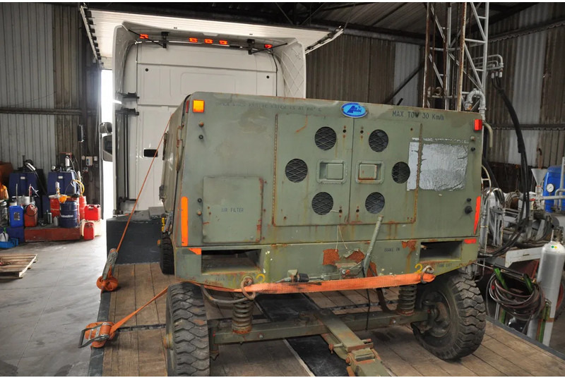 Diversen hydraulische generator Aermacchi H25DB - علم السوائل المتحركة: صور 2 Diversen hydraulische generator Aermacchi H25DB - علم السوائل المتحركة: صور 2