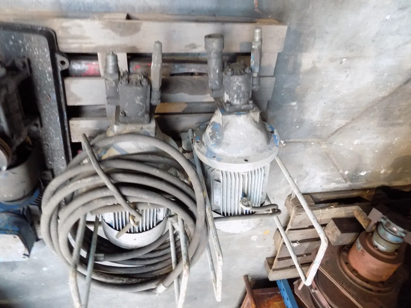 آلة حفر HYDRAULIEK AGGREGAAT hydrauliek aggregaat: صور 13