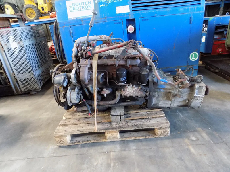 Iveco Iveco 8061 motor met transmissie motor goed. en diverseonderdelen - المحرك - شاحنة: صور 2 Iveco Iveco 8061 motor met transmissie motor goed. en diverseonderdelen - المحرك - شاحنة: صور 2