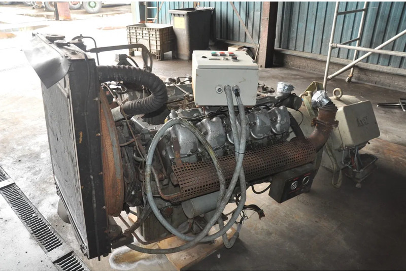 MAN D2530 ME AEG 190 Kva - مجموعة المولدات: صور 3 MAN D2530 ME AEG 190 Kva - مجموعة المولدات: صور 3