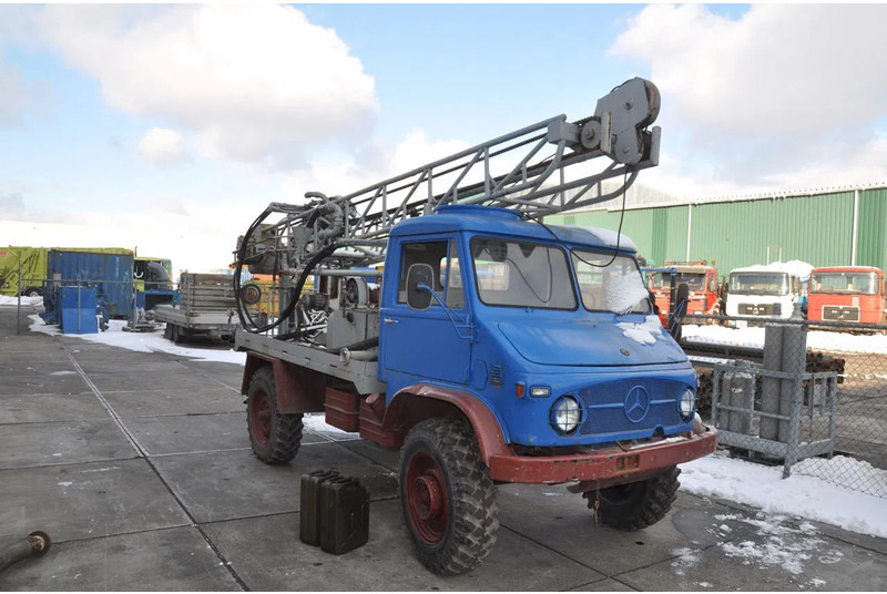 Unimog Mercedes S 404 boormachine Bomag - آلة حفر: صور 3 Unimog Mercedes S 404 boormachine Bomag - آلة حفر: صور 3
