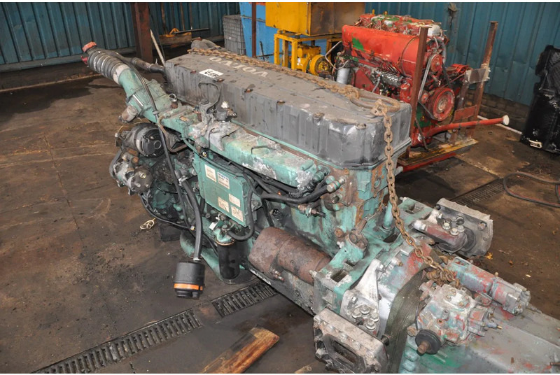 Volvo D12A 380 D12A 380 pk - المحرك: صور 4 Volvo D12A 380 D12A 380 pk - المحرك: صور 4