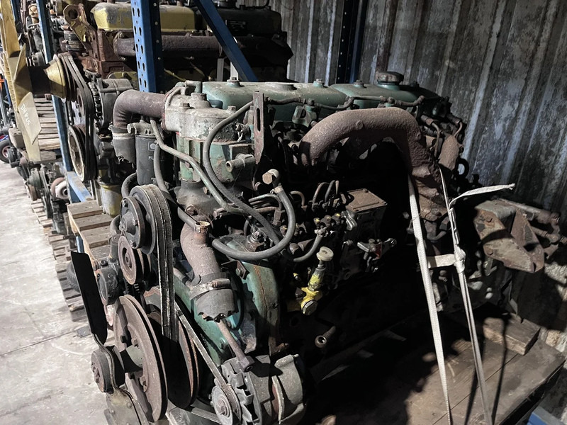 Volvo D60A met transmissie - المحرك - شاحنة: صور 2 Volvo D60A met transmissie - المحرك - شاحنة: صور 2