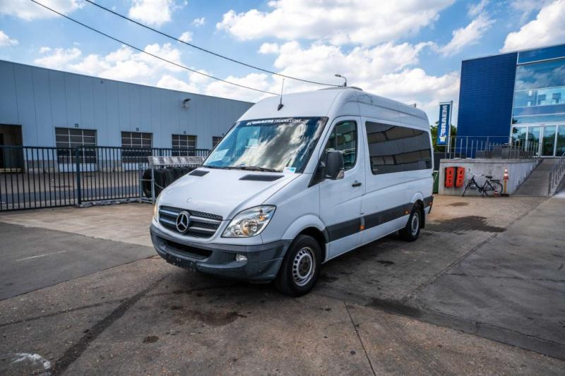 Berkhof SPRINTER 313 CDI + ROLSTOELLIFT - النقل الحضري: صور 1 Berkhof SPRINTER 313 CDI + ROLSTOELLIFT - النقل الحضري: صور 1