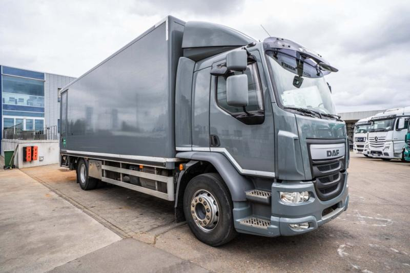 DAF LF 55.220(19 T-E6 )+DHOLLANDIA 2TON - بصندوق مغلق شاحنة: صور 2 DAF LF 55.220(19 T-E6 )+DHOLLANDIA 2TON - بصندوق مغلق شاحنة: صور 2