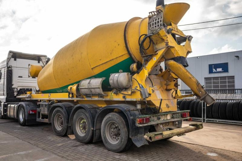 DE BUF BETON MIXER/MISCHER/MALAXEUR12M³ - نصف مقطورة: صور 4 DE BUF BETON MIXER/MISCHER/MALAXEUR12M³ - نصف مقطورة: صور 4