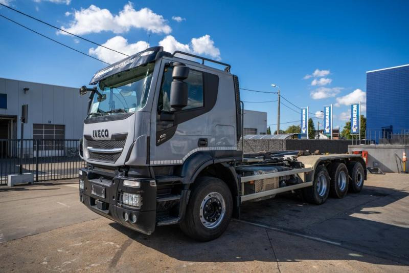 Iveco X-WAY 460 - شاحنة ذات الخطاف: صور 1 Iveco X-WAY 460 - شاحنة ذات الخطاف: صور 1