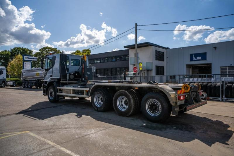 Iveco X-WAY 460 - شاحنة ذات الخطاف: صور 5 Iveco X-WAY 460 - شاحنة ذات الخطاف: صور 5