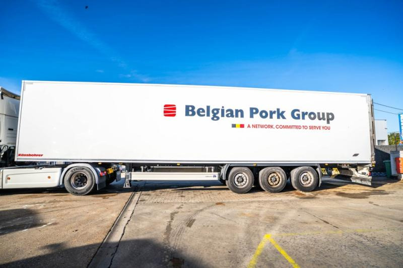 KAESSBOHRER Kässbohrer +CARRIER 1350 - نصف مقطورة: صور 2 KAESSBOHRER Kässbohrer +CARRIER 1350 - نصف مقطورة: صور 2