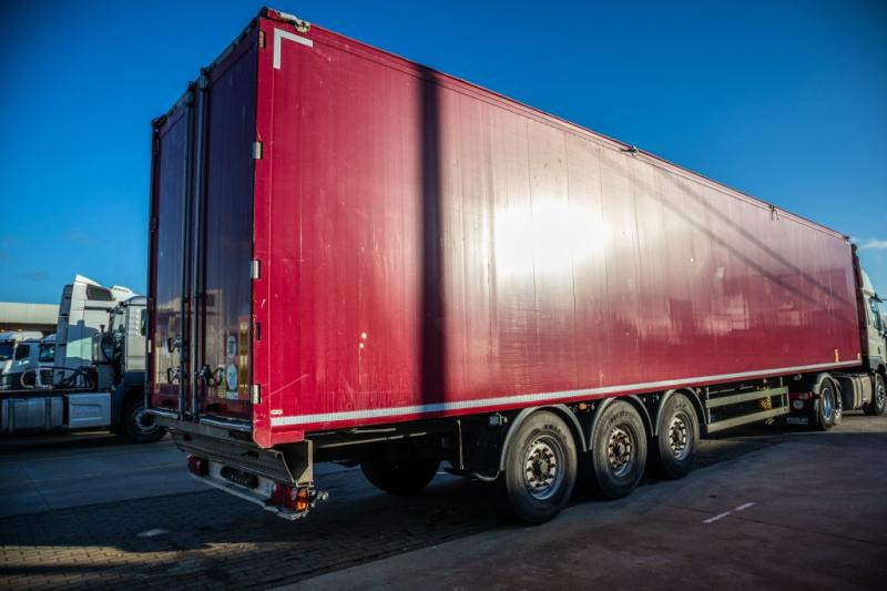 KRAKER WALKING FLOOR CF 200-92 m3 - أرضية المشي نصف مقطورة: صور 3 KRAKER WALKING FLOOR CF 200-92 m3 - أرضية المشي نصف مقطورة: صور 3