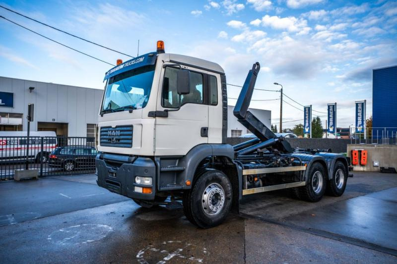 MAN TGA 33.360 BB - شاحنة ذات الخطاف: صور 1 MAN TGA 33.360 BB - شاحنة ذات الخطاف: صور 1