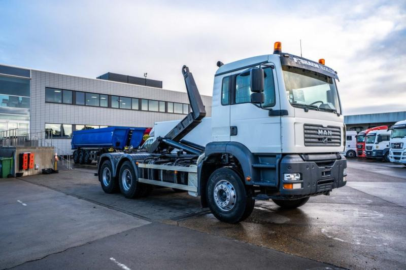 MAN TGA 33.360 BB - شاحنة ذات الخطاف: صور 2 MAN TGA 33.360 BB - شاحنة ذات الخطاف: صور 2