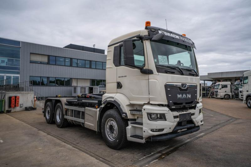 MAN TGS 26.430 6x2-4 BL - شاحنة ذات الخطاف: صور 2 MAN TGS 26.430 6x2-4 BL - شاحنة ذات الخطاف: صور 2