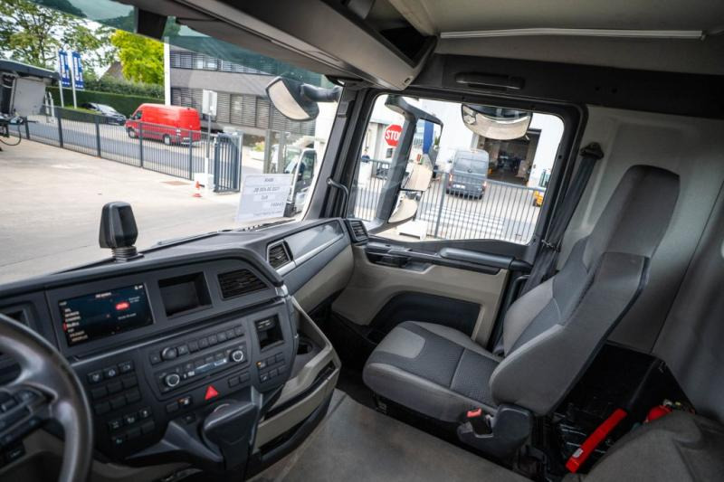 شاحنة ذات الخطاف MAN TGS 26.430 6x2-4 BL: صور 10