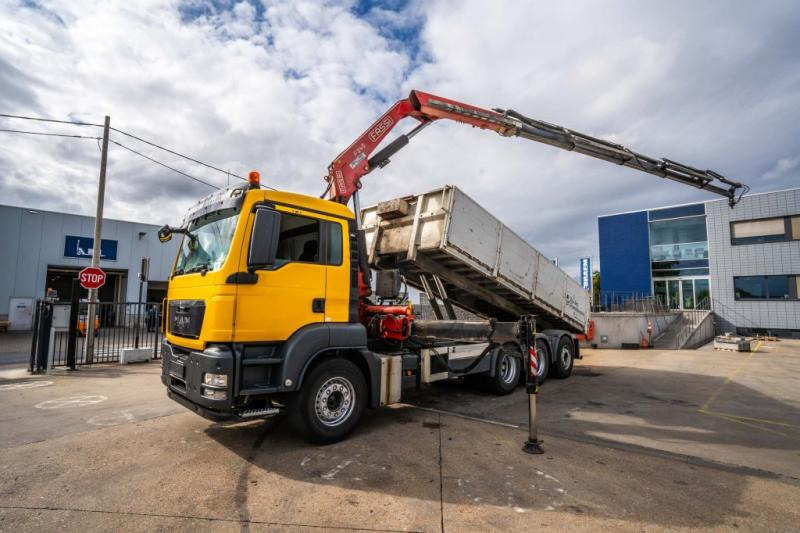 MAN TGS 32.400 BL + Fassi 245A/5x - قلابات, شاحنة كرين: صور 1 MAN TGS 32.400 BL + Fassi 245A/5x - قلابات, شاحنة كرين: صور 1
