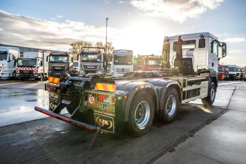 MAN TGS 33.470 BL - 64 456 KM - شاحنة ذات الخطاف: صور 4 MAN TGS 33.470 BL - 64 456 KM - شاحنة ذات الخطاف: صور 4