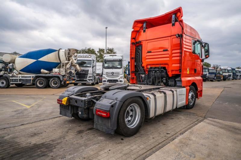 MAN TGX 18.470 XLX BLS - شاحنة جرار: صور 4 MAN TGX 18.470 XLX BLS - شاحنة جرار: صور 4