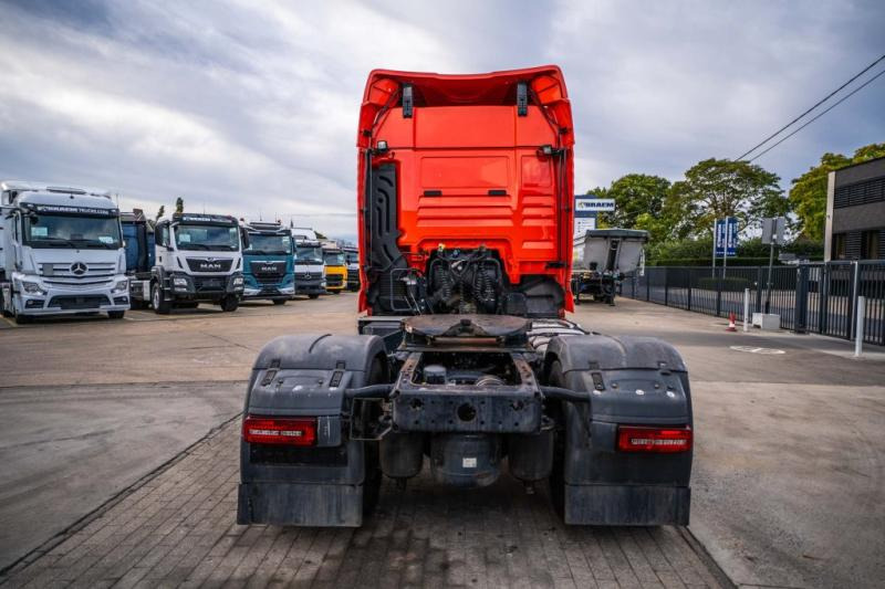 MAN TGX 18.470 XLX BLS - شاحنة جرار: صور 4 MAN TGX 18.470 XLX BLS - شاحنة جرار: صور 4