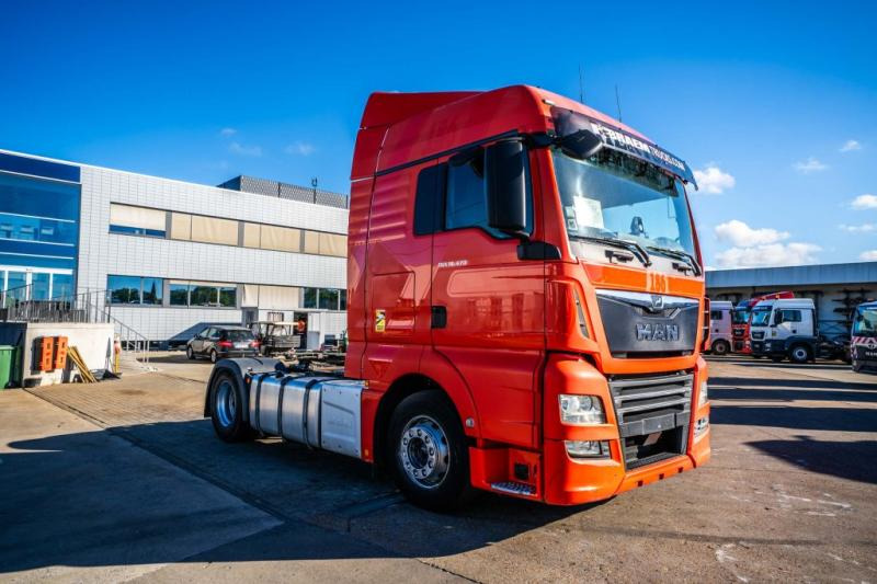 MAN TGX 18.470 XLX BLS - شاحنة جرار: صور 2 MAN TGX 18.470 XLX BLS - شاحنة جرار: صور 2