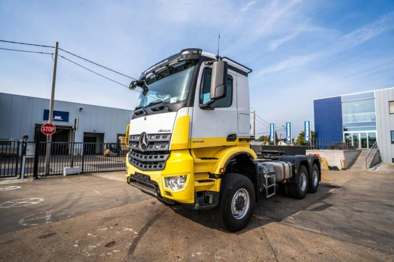 Mercedes AROCS 3345 AS - شاحنة جرار: صور 1 Mercedes AROCS 3345 AS - شاحنة جرار: صور 1